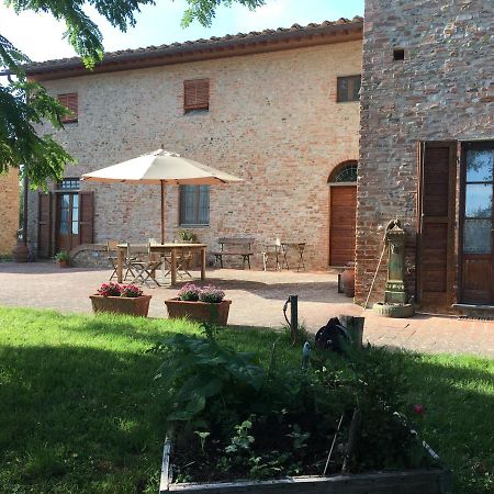 Podere Sanripoli มอนเตสแปร์โตลิ ภายนอก รูปภาพ
